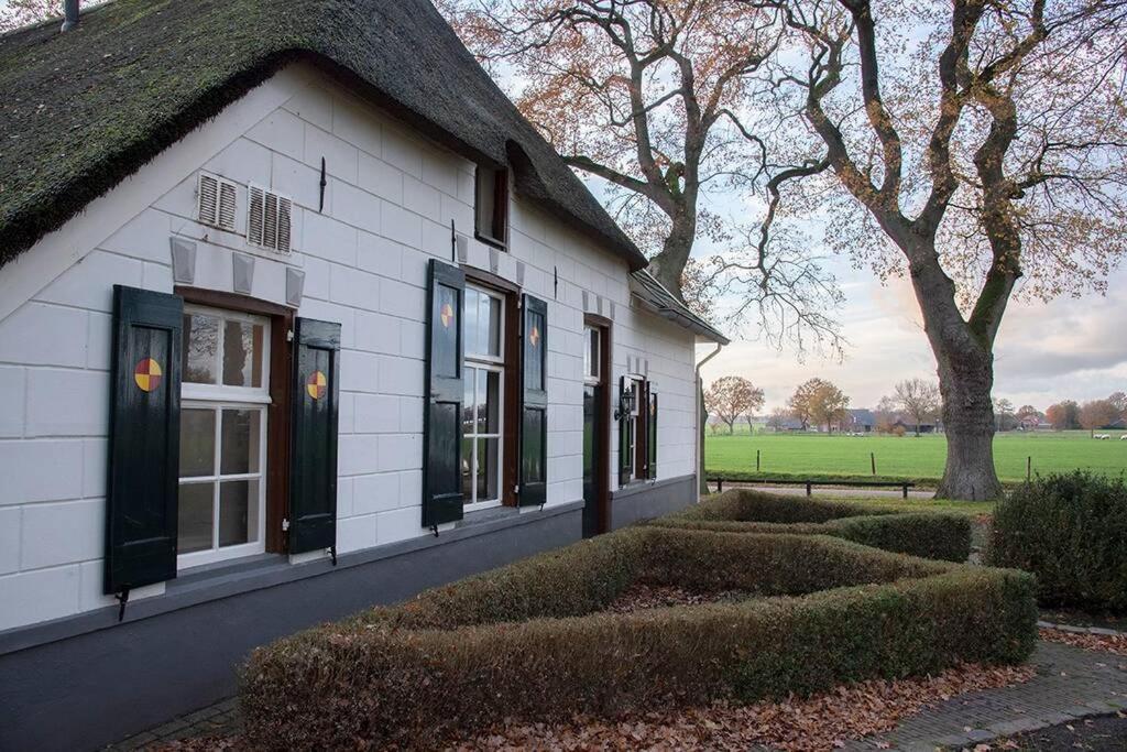 Herberg de Pas Haarle Buitenkant foto